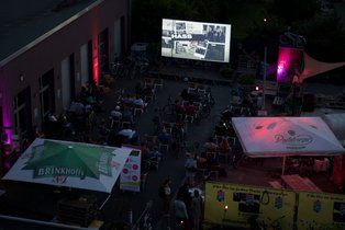 Bicycle cinema from above 