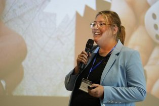 Dr. Carolin Müller